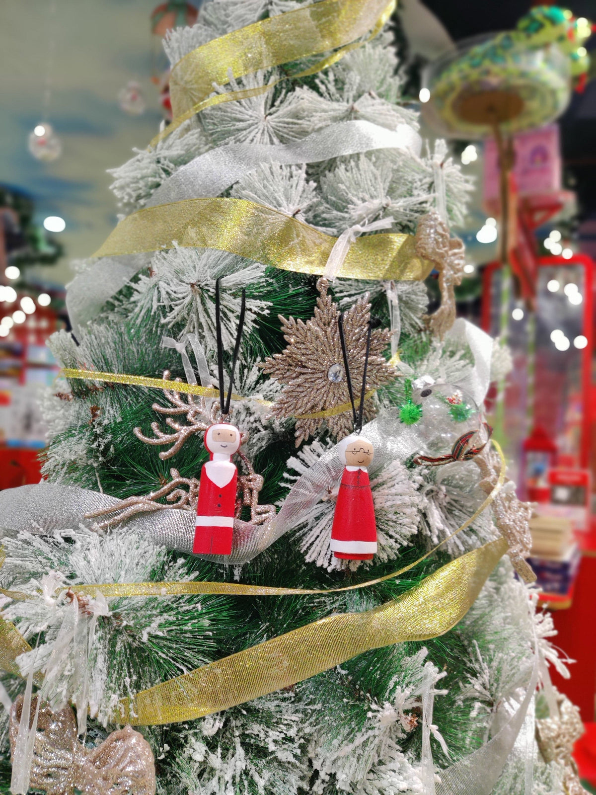 Mr. & Mrs. Secret Santa Claus Ornament- 9 cm